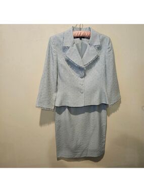 Women's b.bennett Vintage 90s Light Blue Skirt Suit Size 8